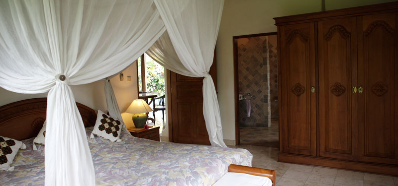 Villa Kompiang Bali - Villa Bougainvillea Zimmer