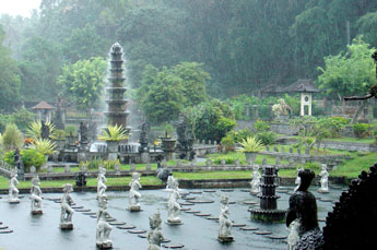 Tirta Gangga Königsbäder in Ost-Bali