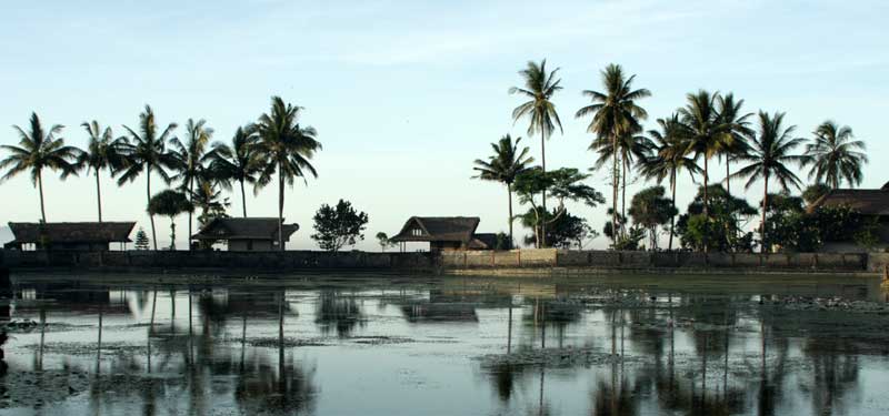 Bali Candidasa Dorfbild