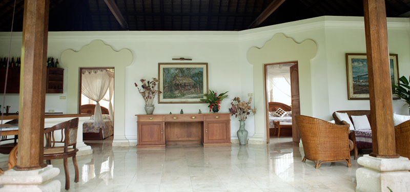Villa Kompiang Bali - Villa Frangipani